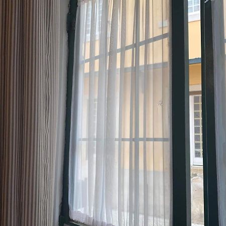 Artist Mini Estudio Apartment Lisbon Bagian luar foto