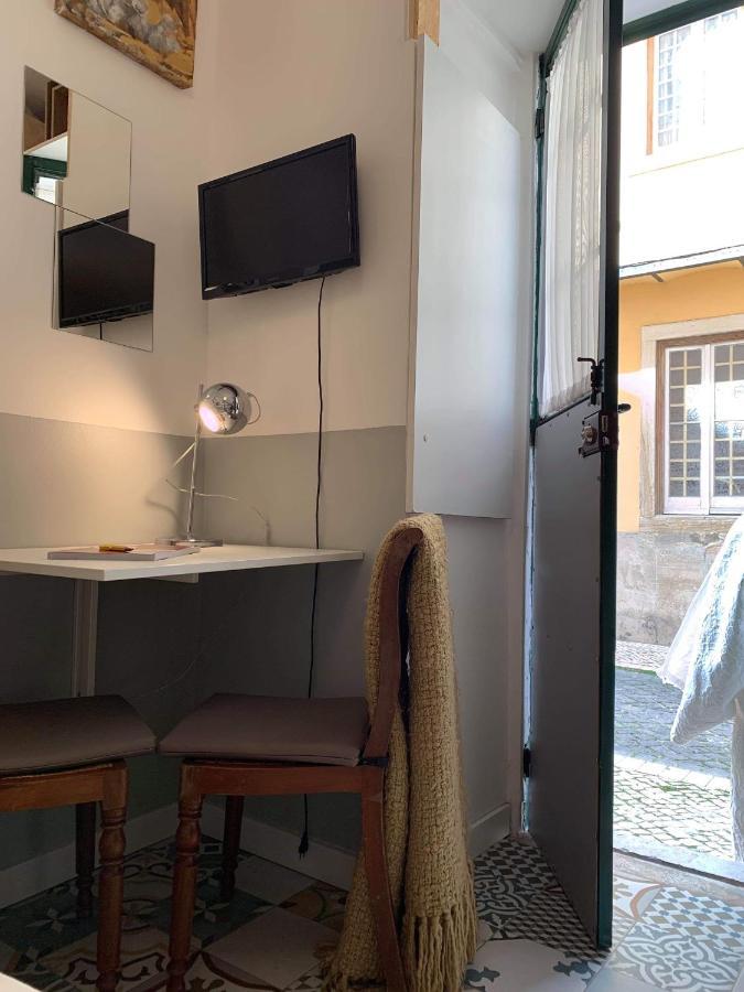 Artist Mini Estudio Apartment Lisbon Bagian luar foto